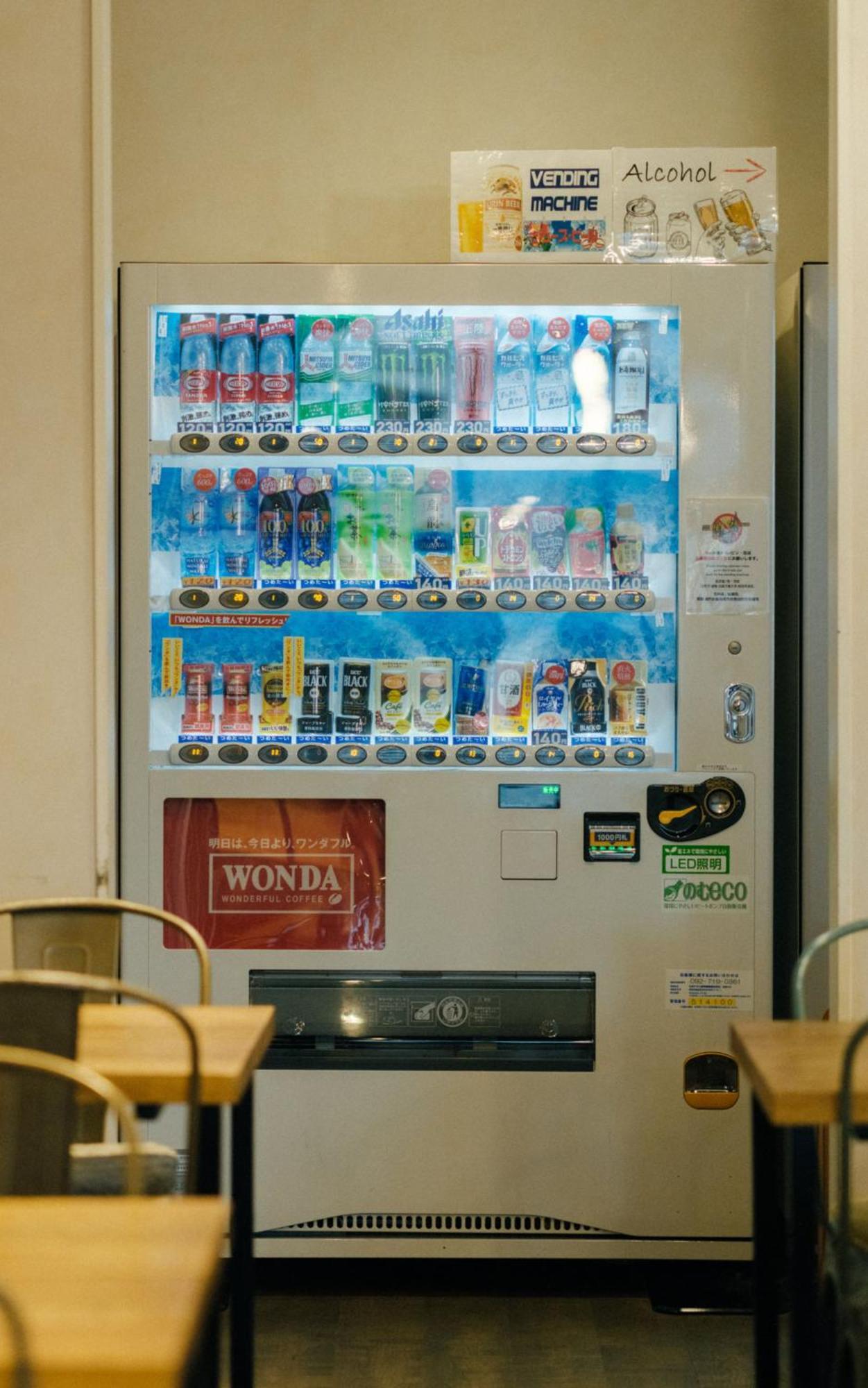 Webase Hakata Hostel Fukuoka  Eksteriør bilde