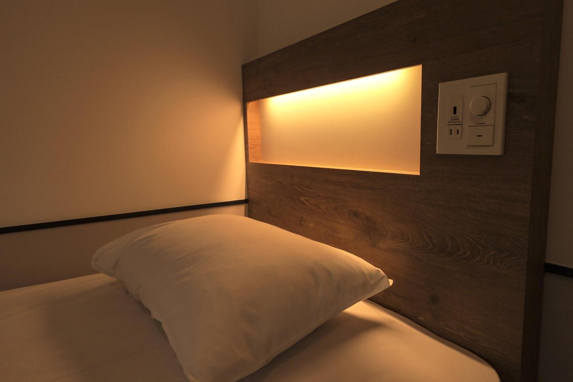 Webase Hakata Hostel Fukuoka  Rom bilde